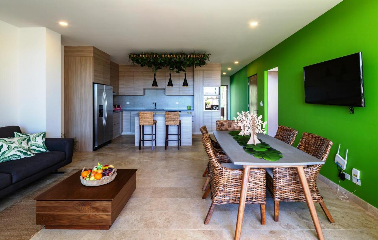 El Mirador Condominiums Live · Work · Play