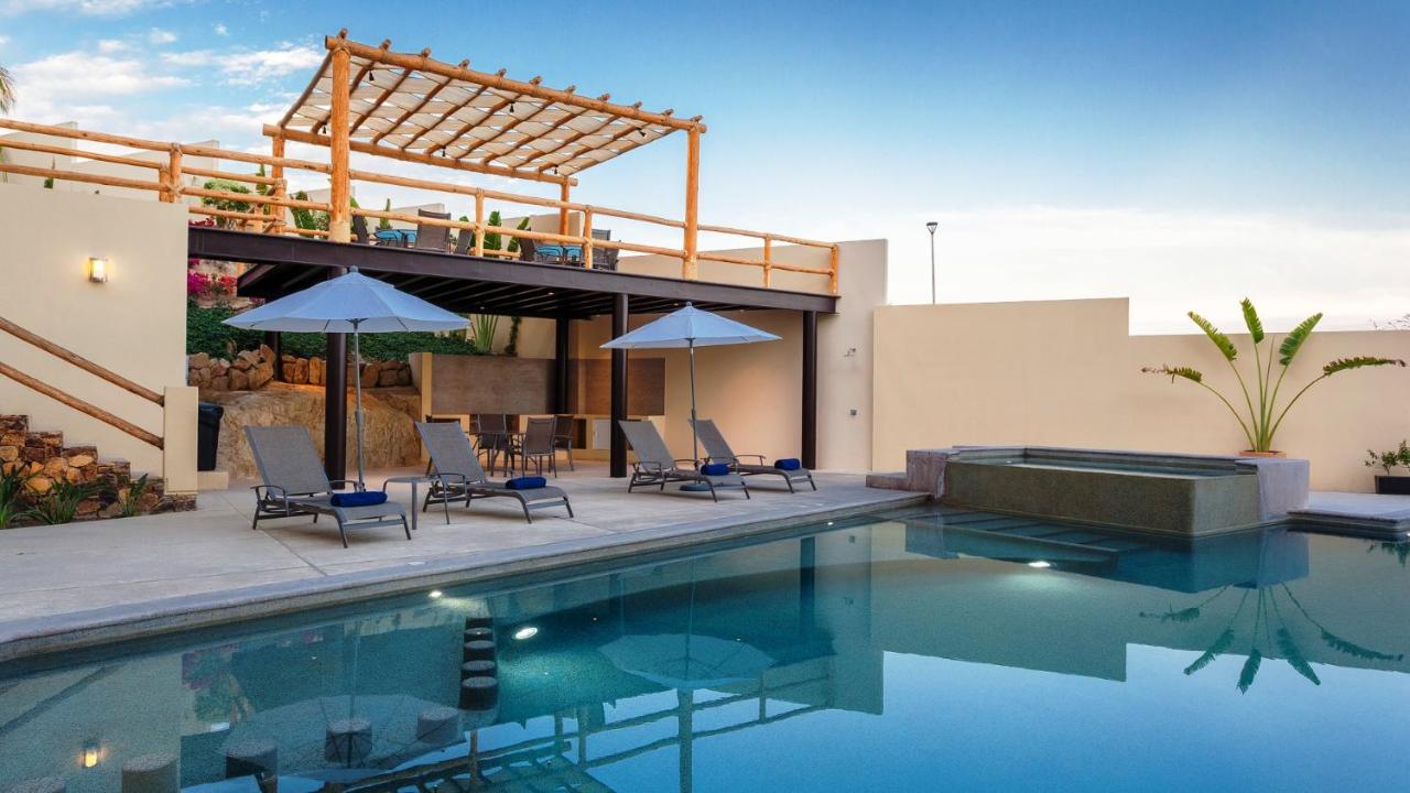 El Mirador Condominiums Live · Work · Play